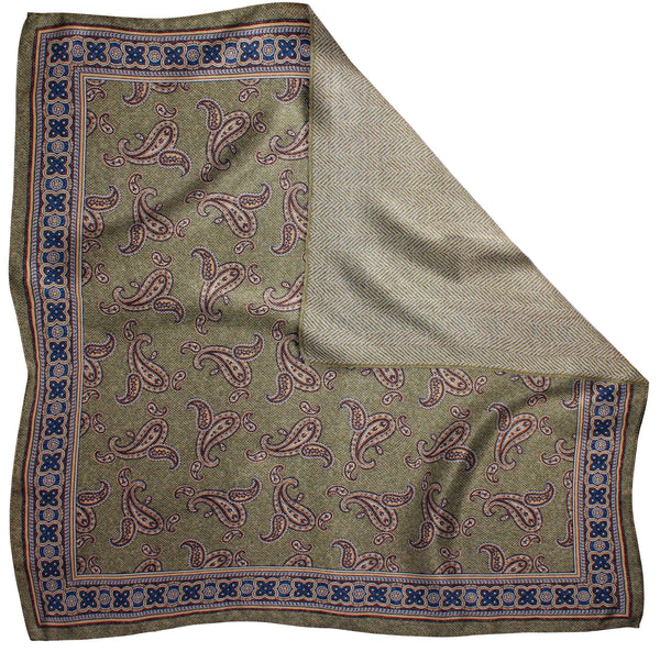 9000999PS-330 Sage Printed Reversible Paisley/Chevron